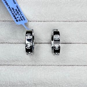 E032 | Natural Diamond Small Hoop Earrings